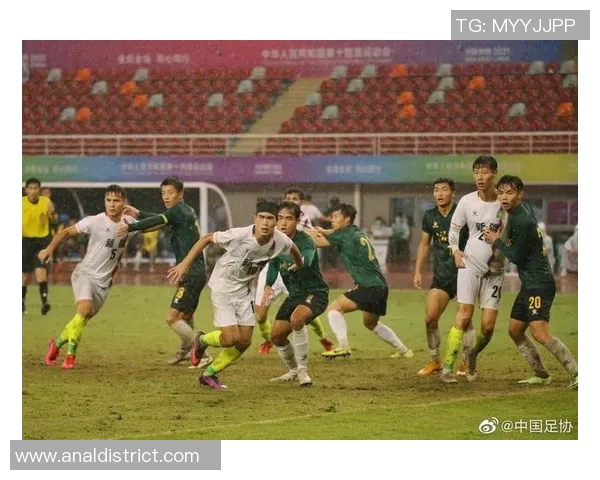 成都足球队在足球战术排行榜中荣登第七名引发热议与期待