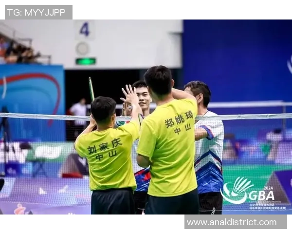 深圳羽毛球队在城市联赛中以55分高居榜首展现强劲实力